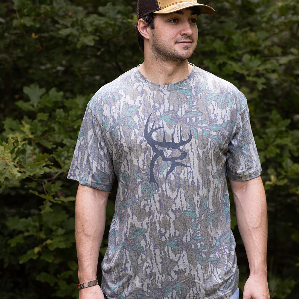 Buck Commander Mossy Oak Greenleaf Washed Out Short Sleeve Tee
