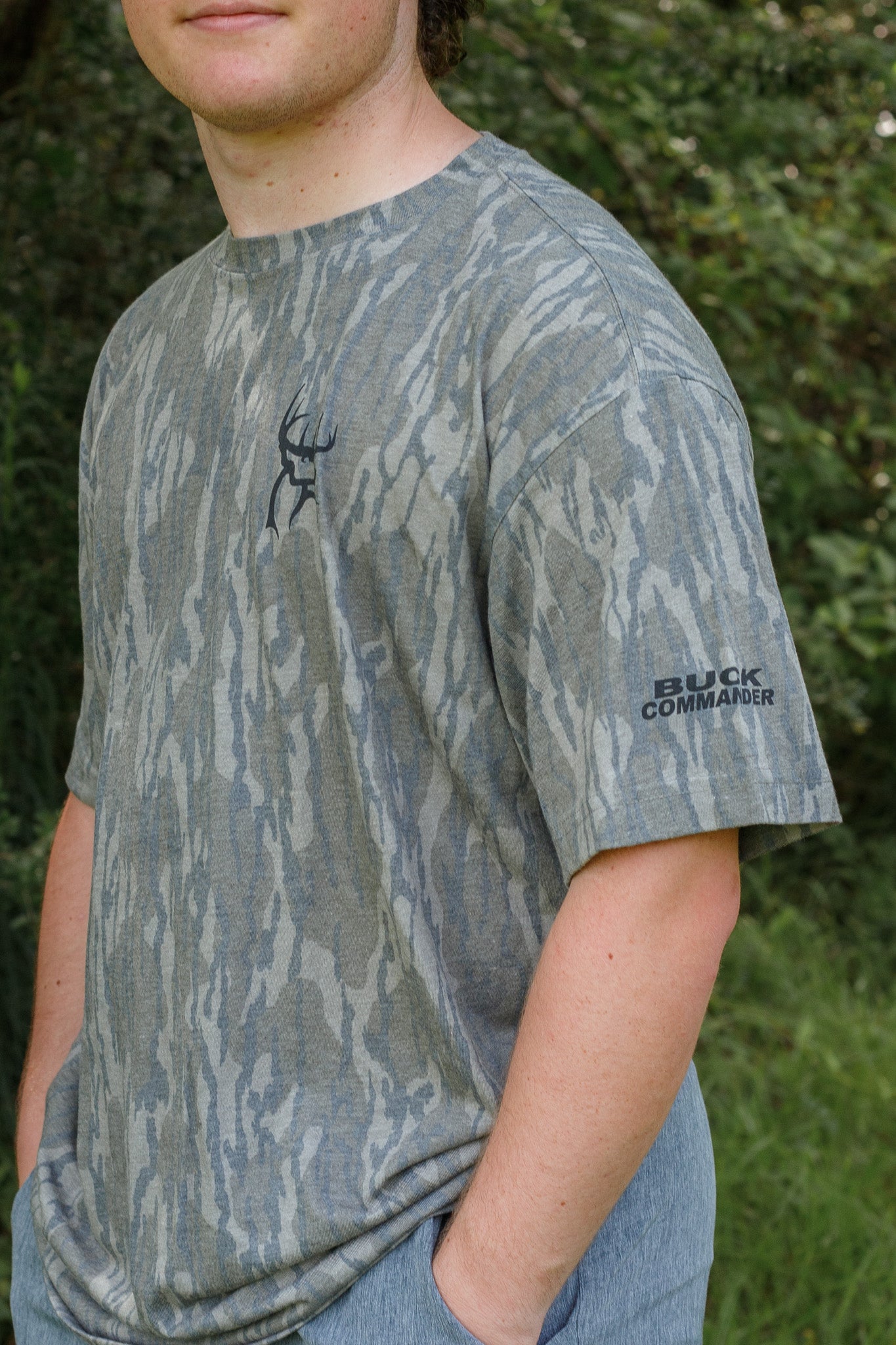 Buck Commander Mossy Oak Bottomland Washed Out Short Sleeve Tee