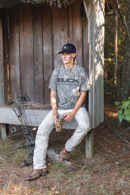 Buck Commander 20oz Wetlands Camo Icon Yeti Rambler